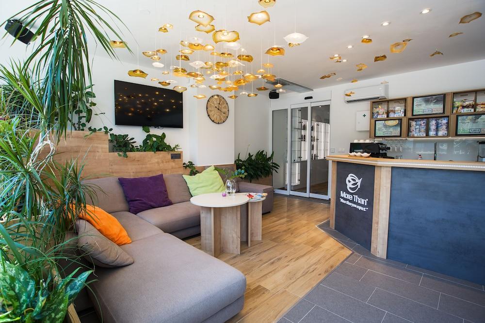 More Than Accommodation Bratislava Extérieur photo