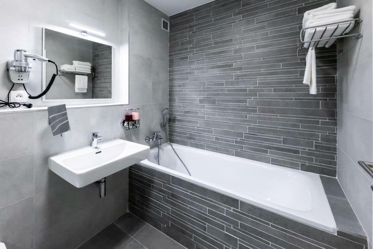 More Than Accommodation Bratislava Extérieur photo