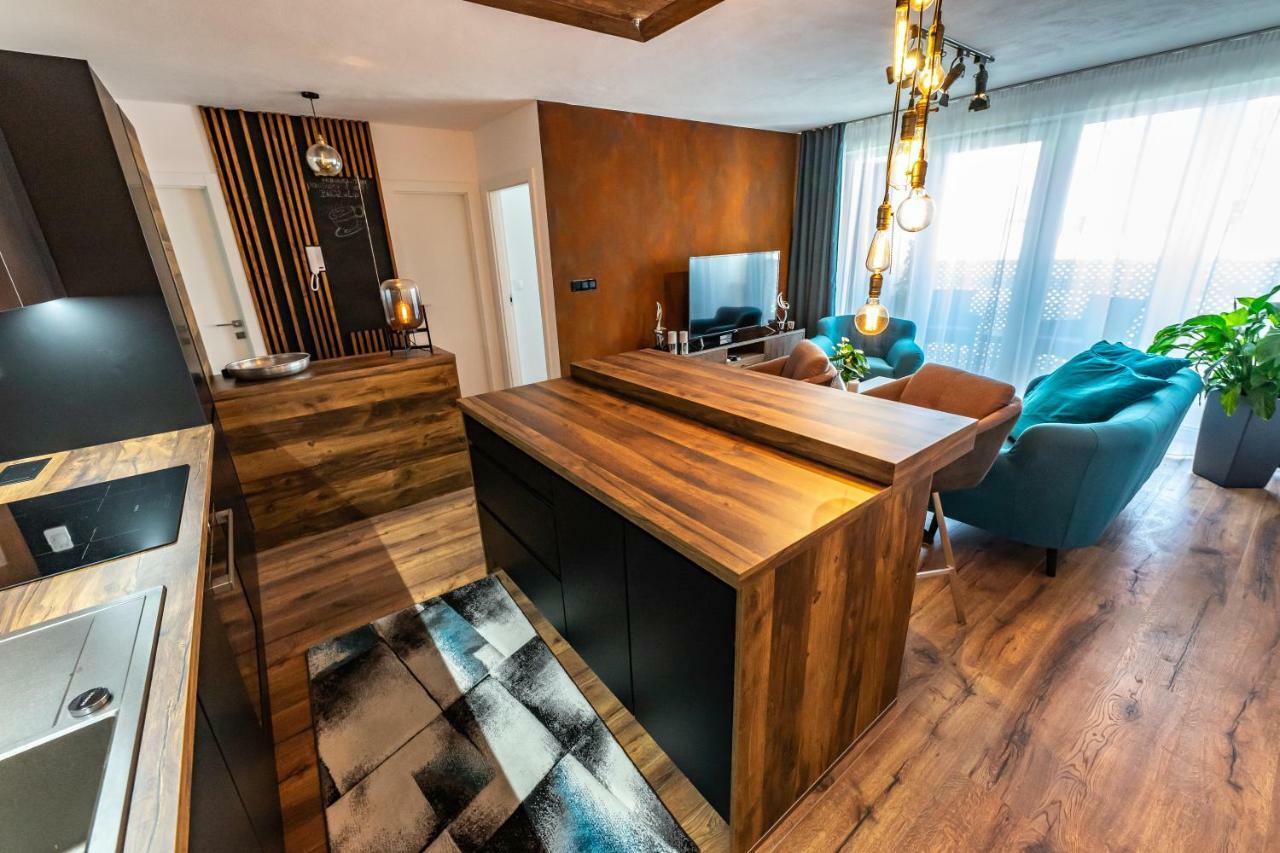 More Than Accommodation Bratislava Extérieur photo