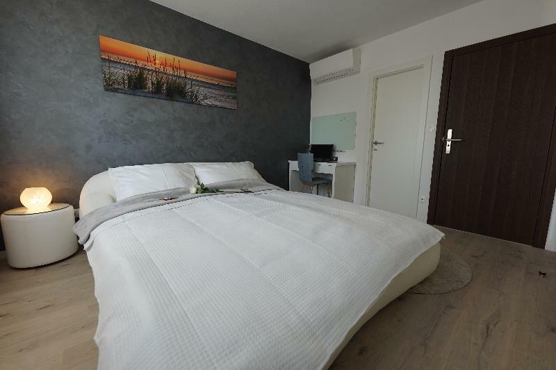 More Than Accommodation Bratislava Extérieur photo
